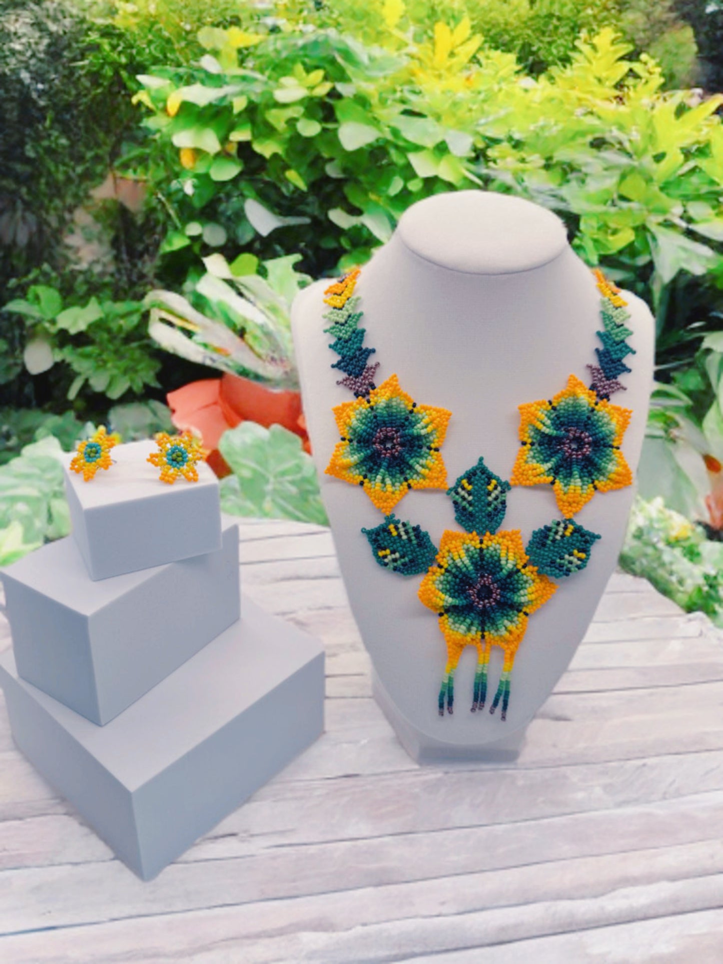 Handcrafted Beaded Necklace – Floral Green and Yellow
